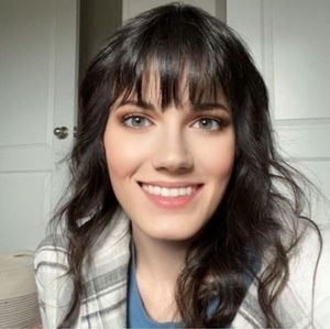 Meet your Posher, Haley